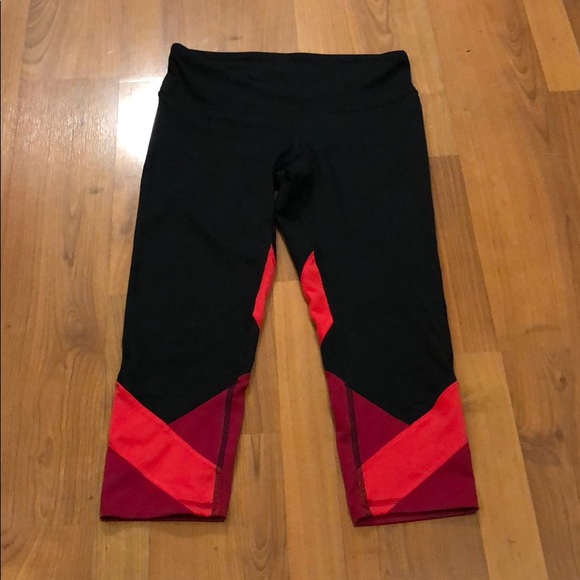 Champion Capri Workout Leggings Small - Picture 2 of 5